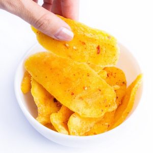 Xoài sấy muối ớt
